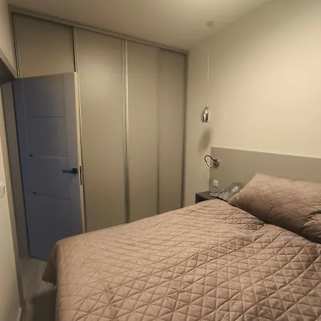 Klimatyczny Z Tarasem Na Dachu Apartment Sianozety